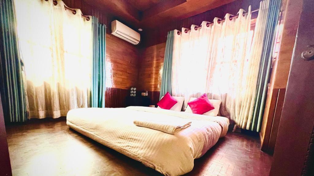 Lalitpur Hostmandu B&B מראה חיצוני תמונה
