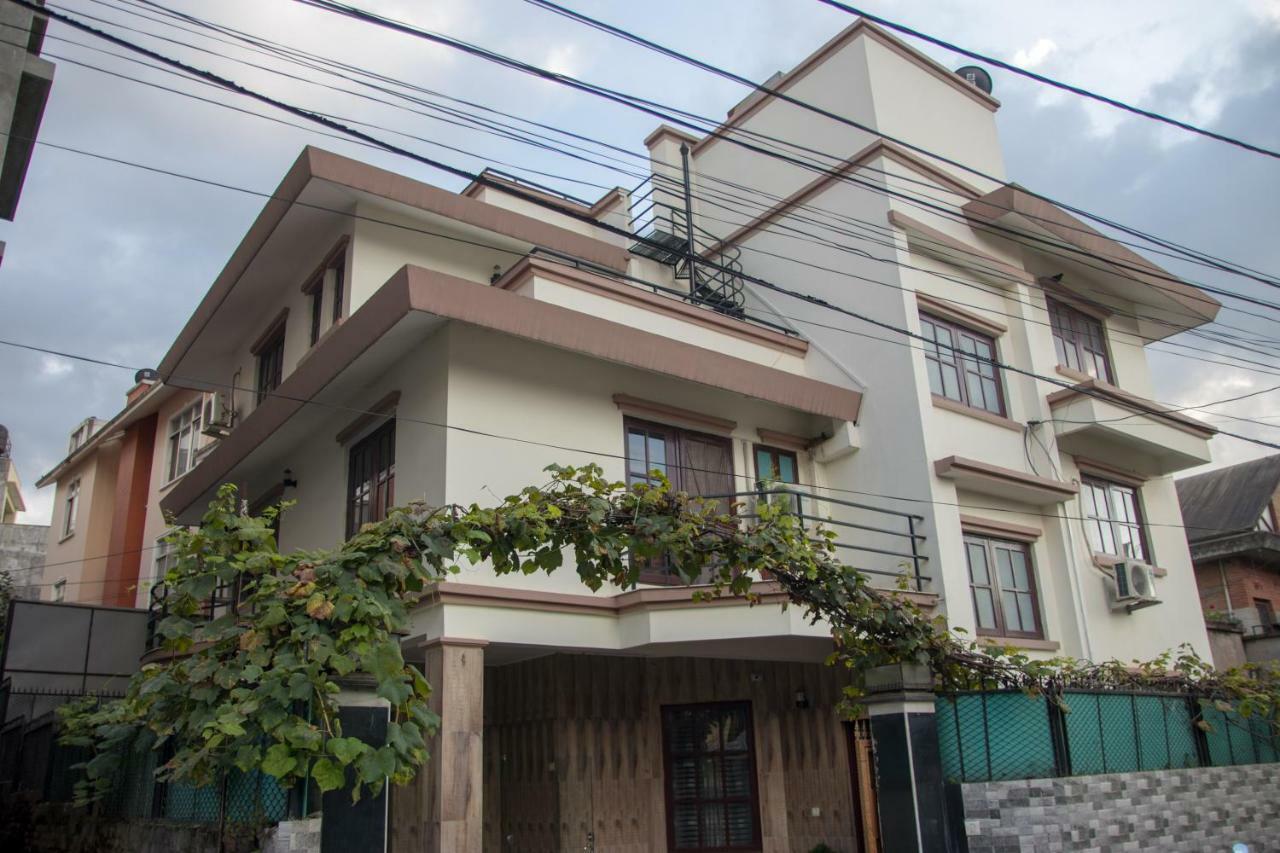 Lalitpur Hostmandu B&B מראה חיצוני תמונה